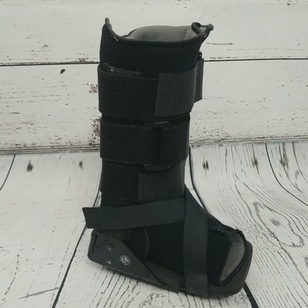 Breg Wee Walker Orthopedic Toddler‎ Walking Boot